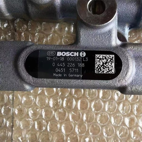 D6E Common Rail Pipe 04515711 0445226188 0451 5711 for Volvo EC210B ...