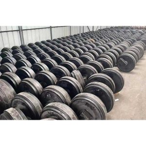 Good quality excavator idlers for Caterpillar Komatsu Hitachi SANY XCMG Liugong excavators Undercarriage Parts