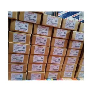 Fuel Injector 095000-6700 R61540080017A for Weichai Engine WD615 Howo Truck