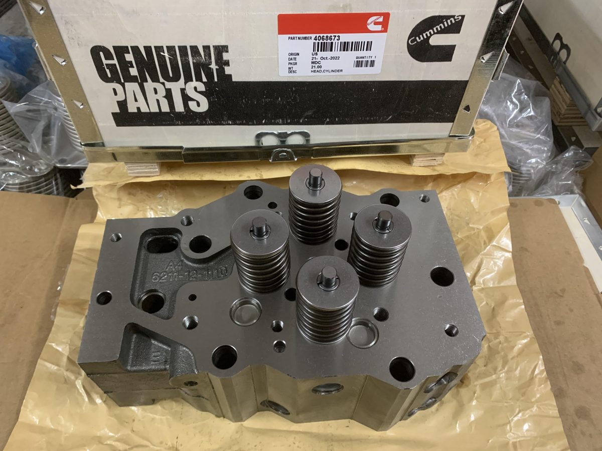 Cylinder Head 4068673 3093478 3094189 3092557 3092216