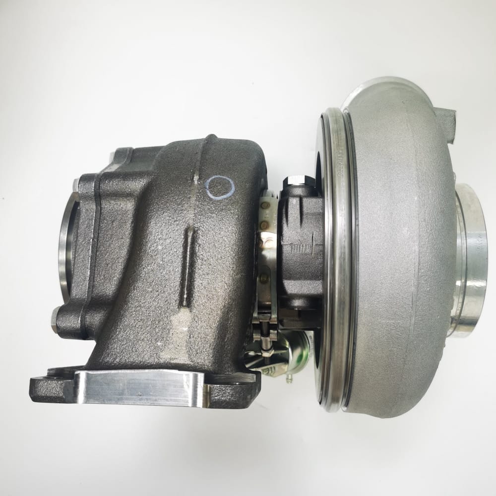 Turbocharger 17352322 VOE17352322 for Volvo Engine D16 Excavator EC900 EC950E