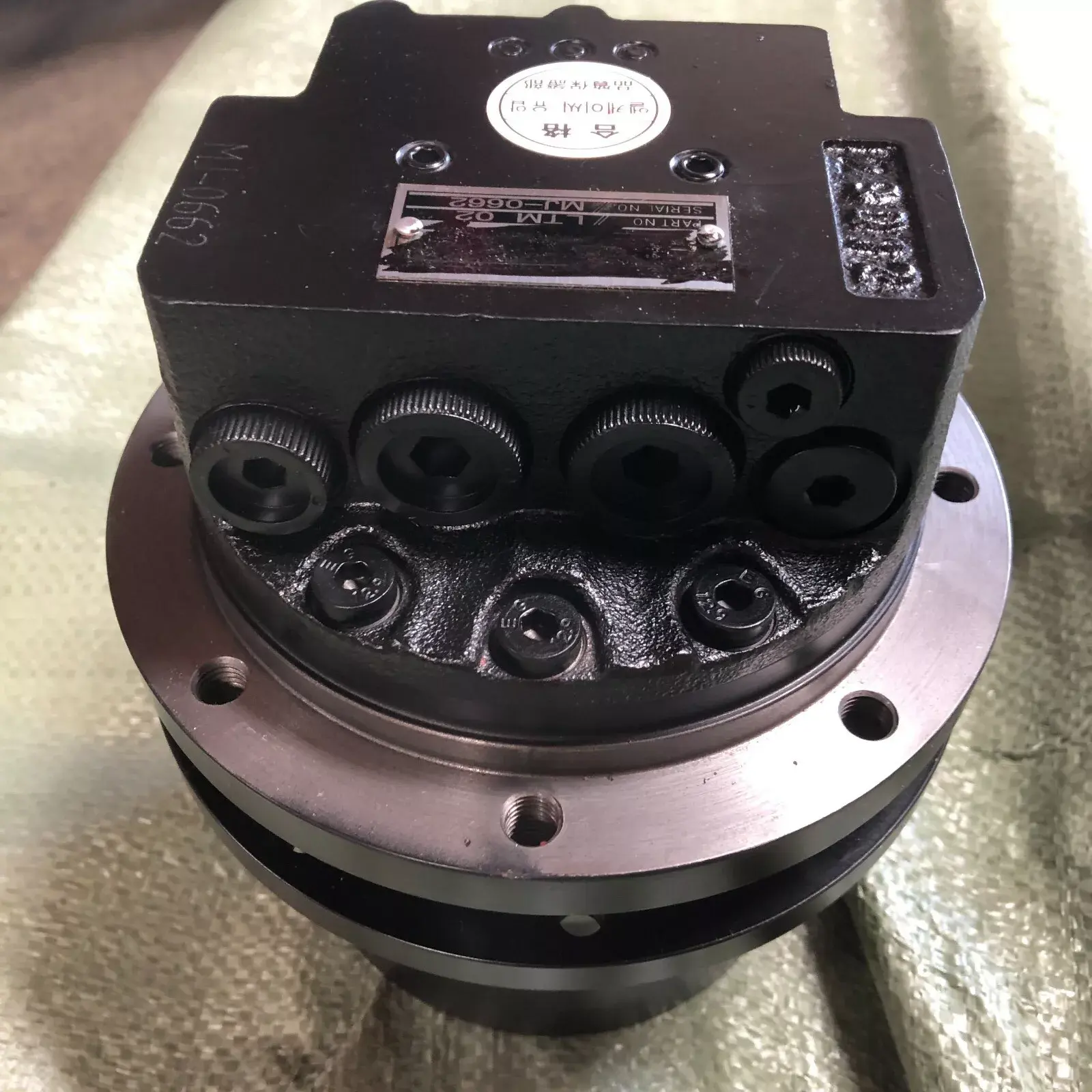 Travel Gearbox With Motor 20/904500 for JCB Excavator 8014 8017 8016 8018 801.6 801.4 801.5
