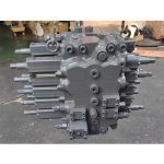 EC220E EC220D Main Control Valve VOE 14732883 14644911 14631786 for Volvo 220D 220E excavator parts