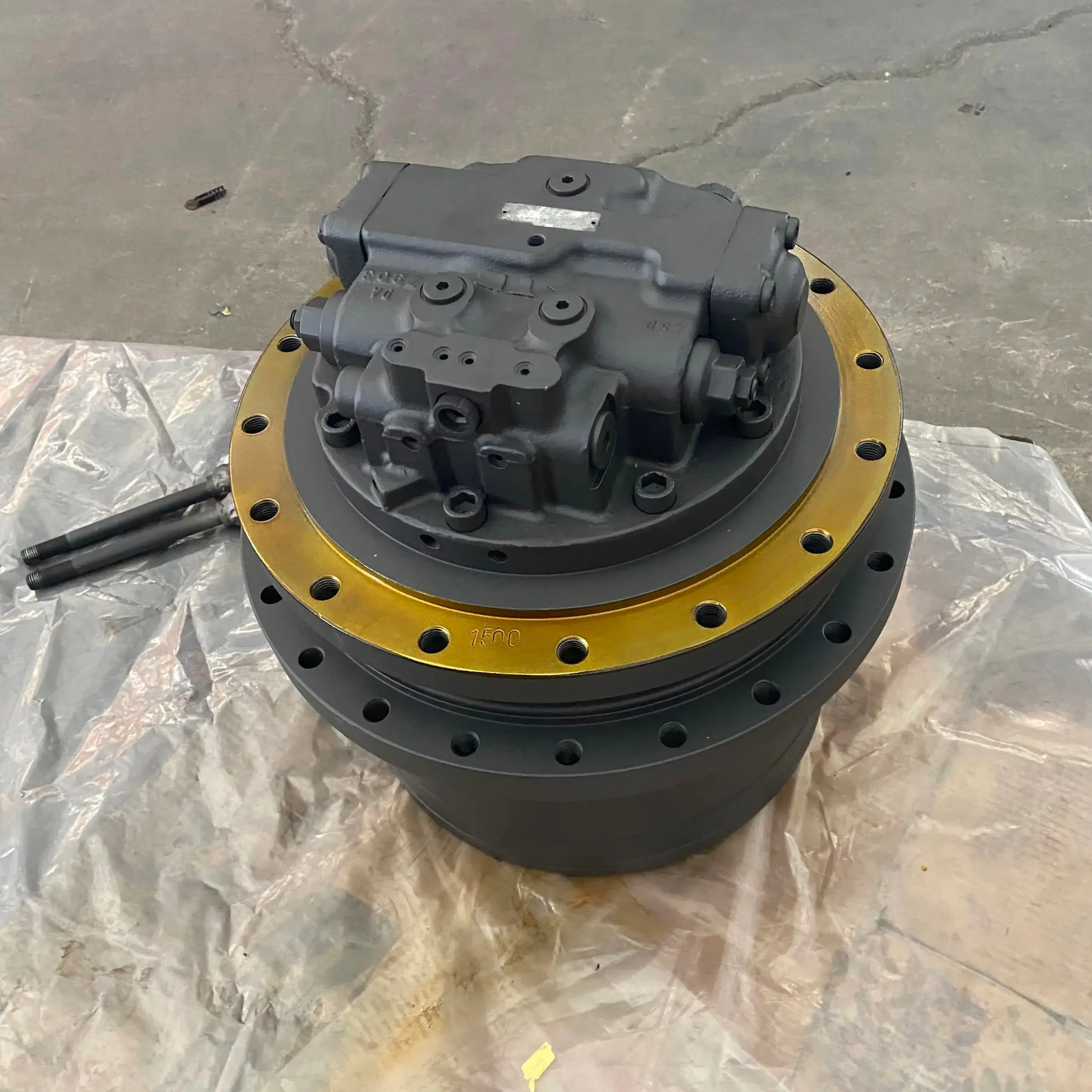 Travel Gearbox With Motor VOE14524182 for Volvo Excavator EC135B EC140B EC140