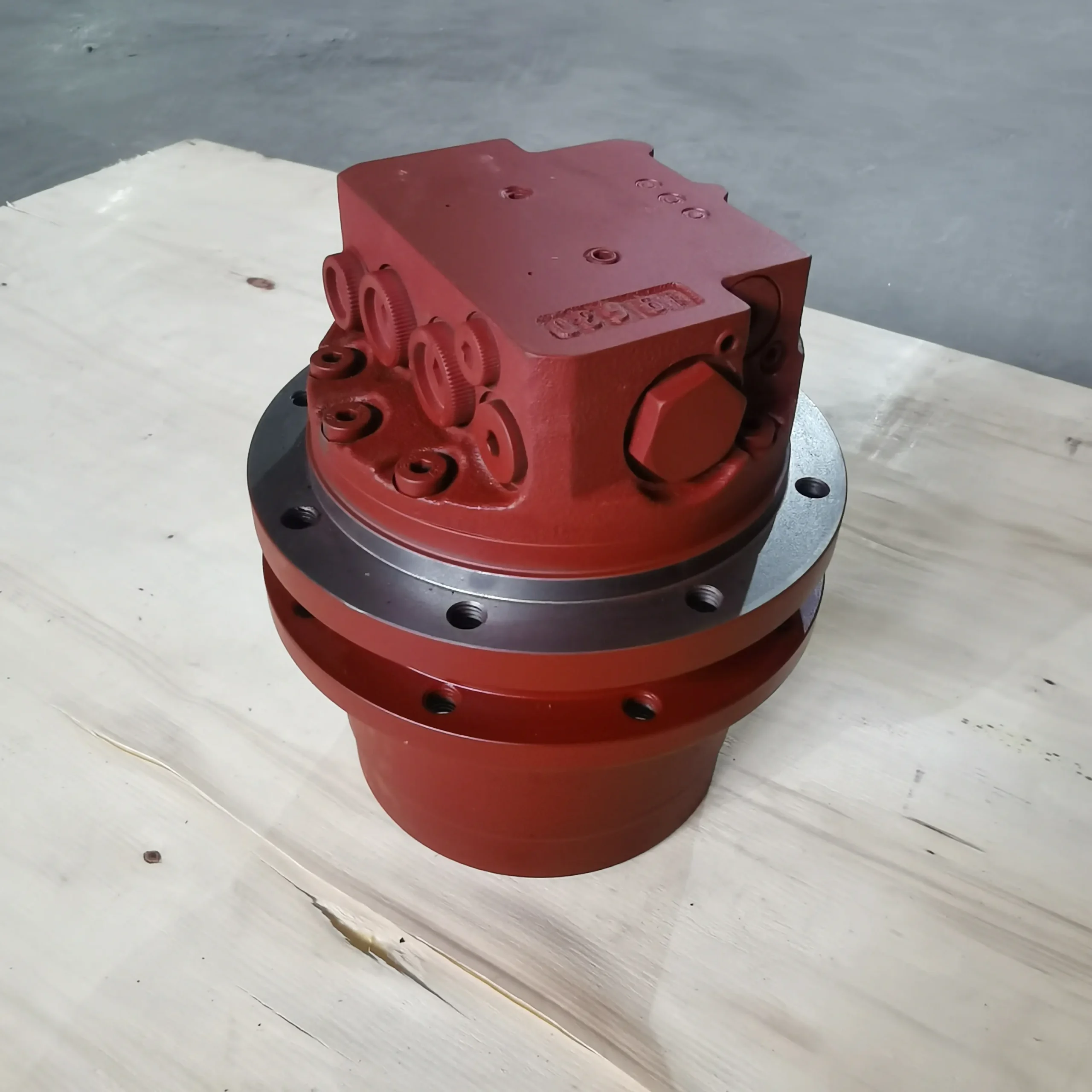Travel Gearbox With Motor 19031-18100 for Takeuchi Excavator TB016