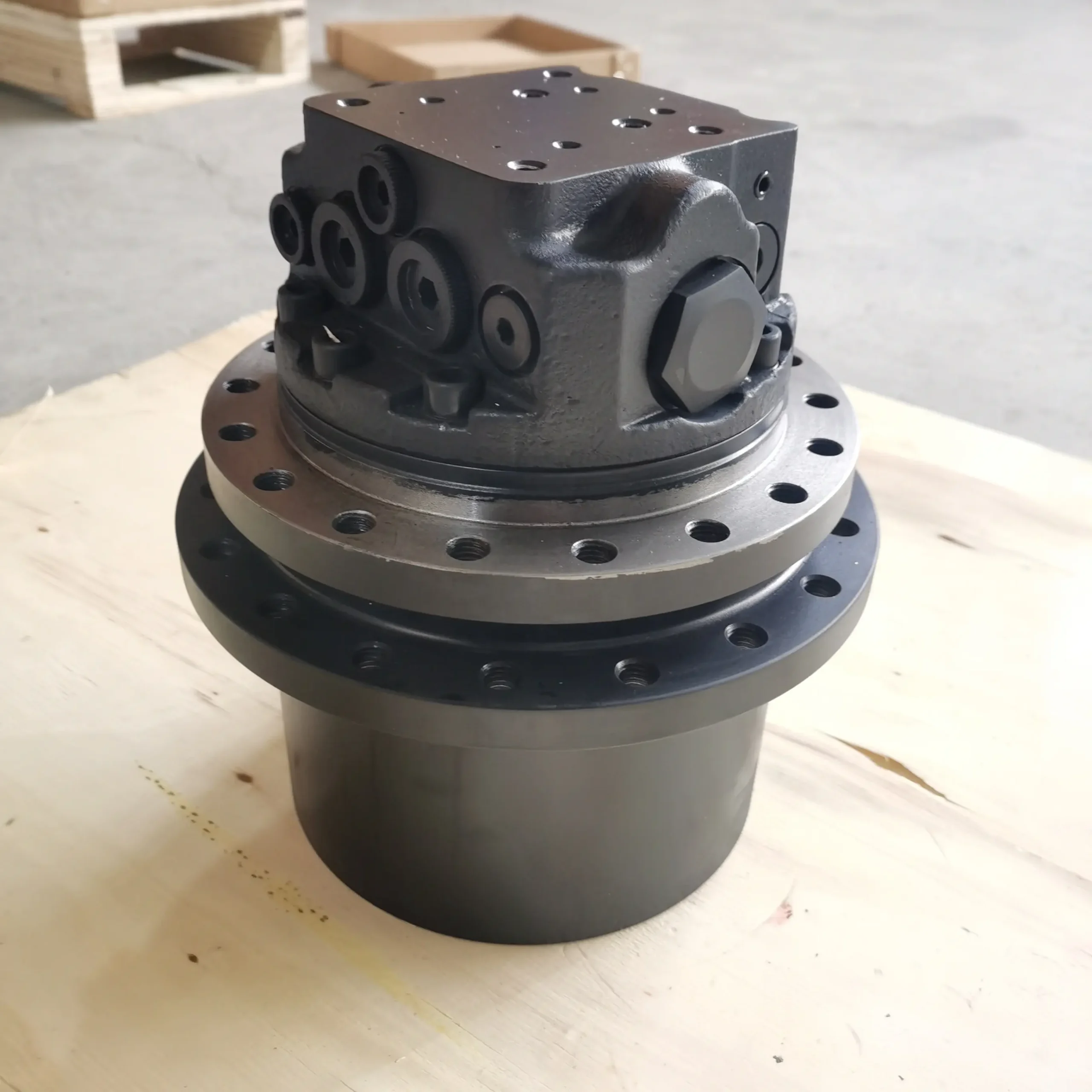 Travel Gearbox With Motor 19031-25700 for Takeuchi Excavator TB135